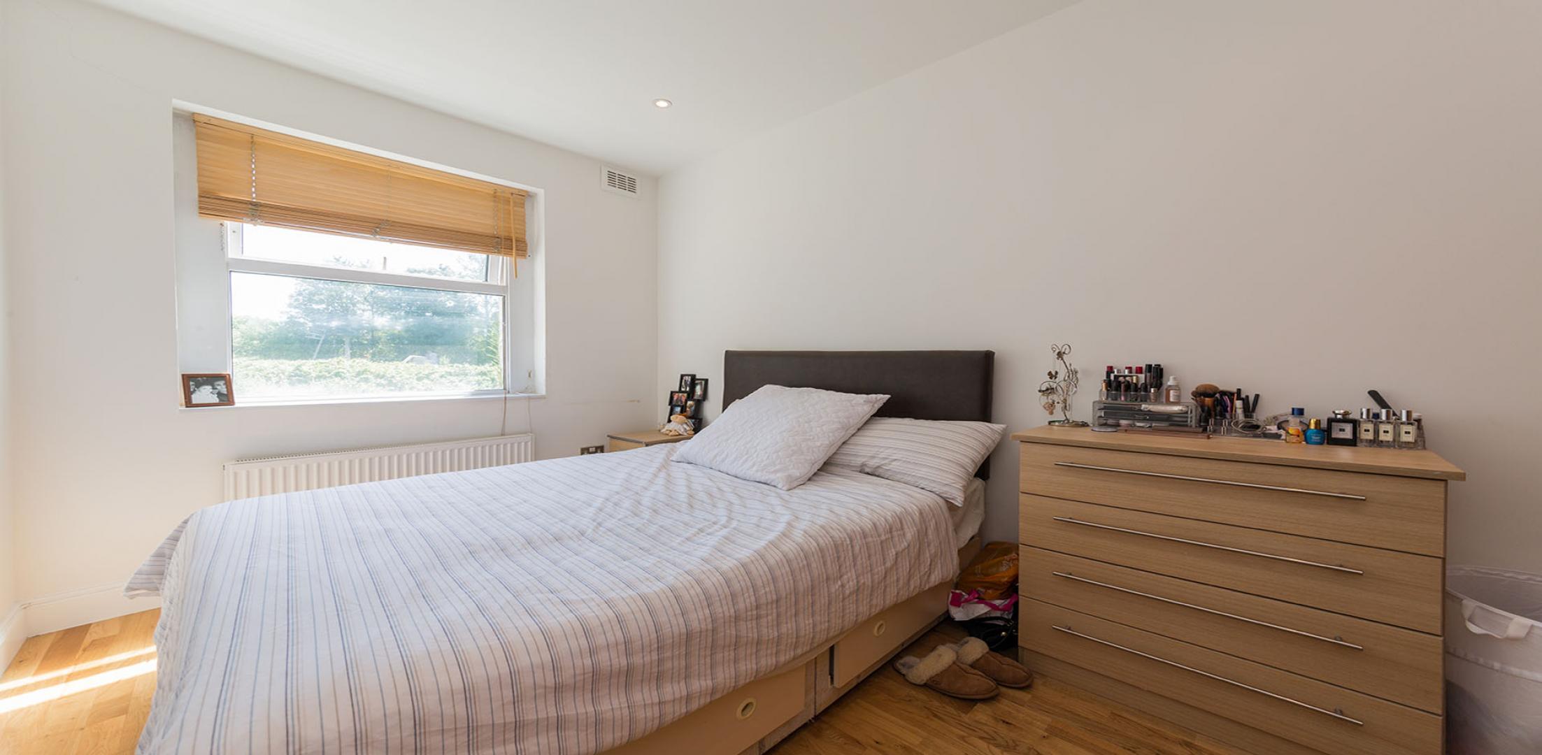 			2 Bedroom, 2 bath, 1 reception Flat			 Iverson Road, WEST HAMPSTEAD