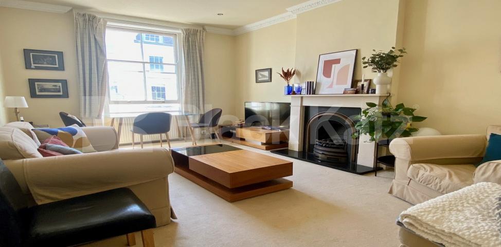 			UNDER OFFER , 1 Bedroom, 1 bath, 1 reception Flat			 Sussex Street, Pimlico