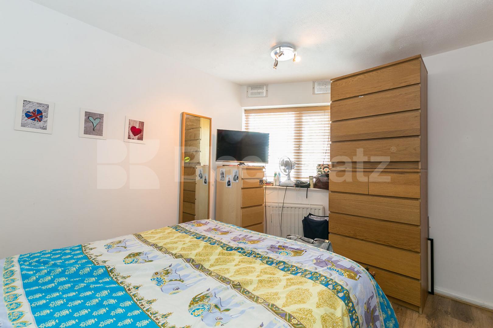Located in the heart of Crouch End  close to all its boutiques and cafes  Crescent Road, Crouch End