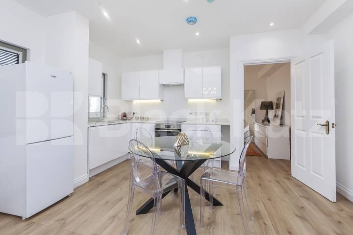 Modern One-Bedroom Flat with Excellent Transport Links Phoenix Road, Euston