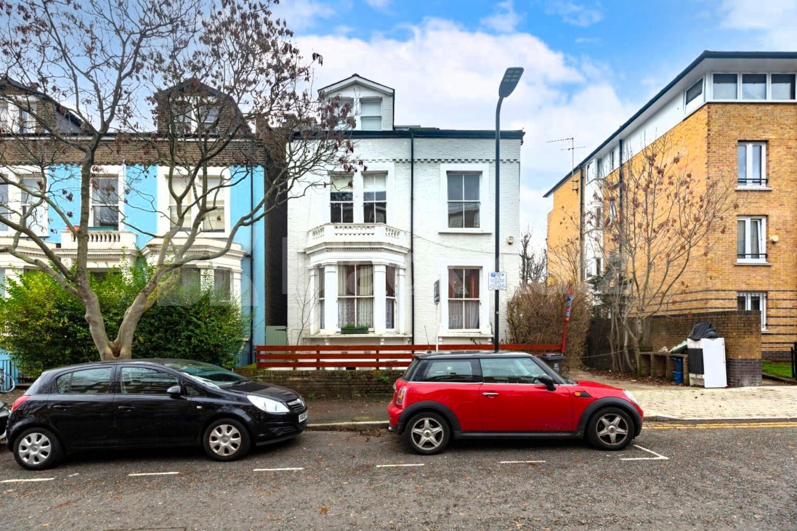 Two Bedroom Two bathroom garden property located short walk to Finsbury Park Portland Rise, Finsbury Park