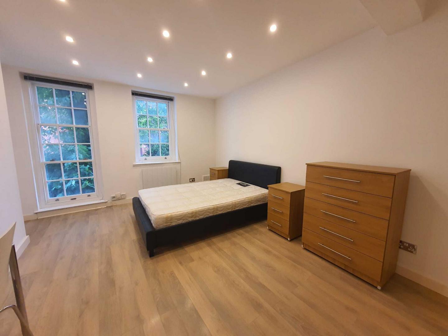 Modern Apartment Dennington Park Road, West Hampstead