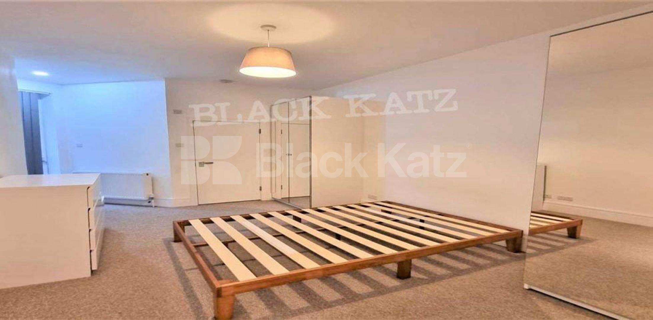 			NEW INSTRUCTION!, 1 Bedroom, 1 bath, 1 reception Flat			 Glenloch Road, HAMPSTEAD