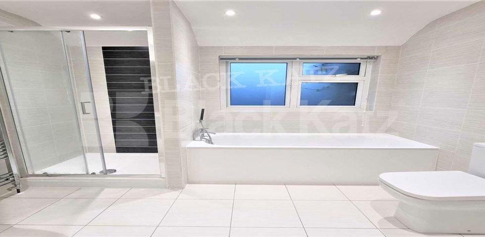 			NEW INSTRUCTION!, 1 Bedroom, 1 bath, 1 reception Flat			 Glenloch Road, HAMPSTEAD