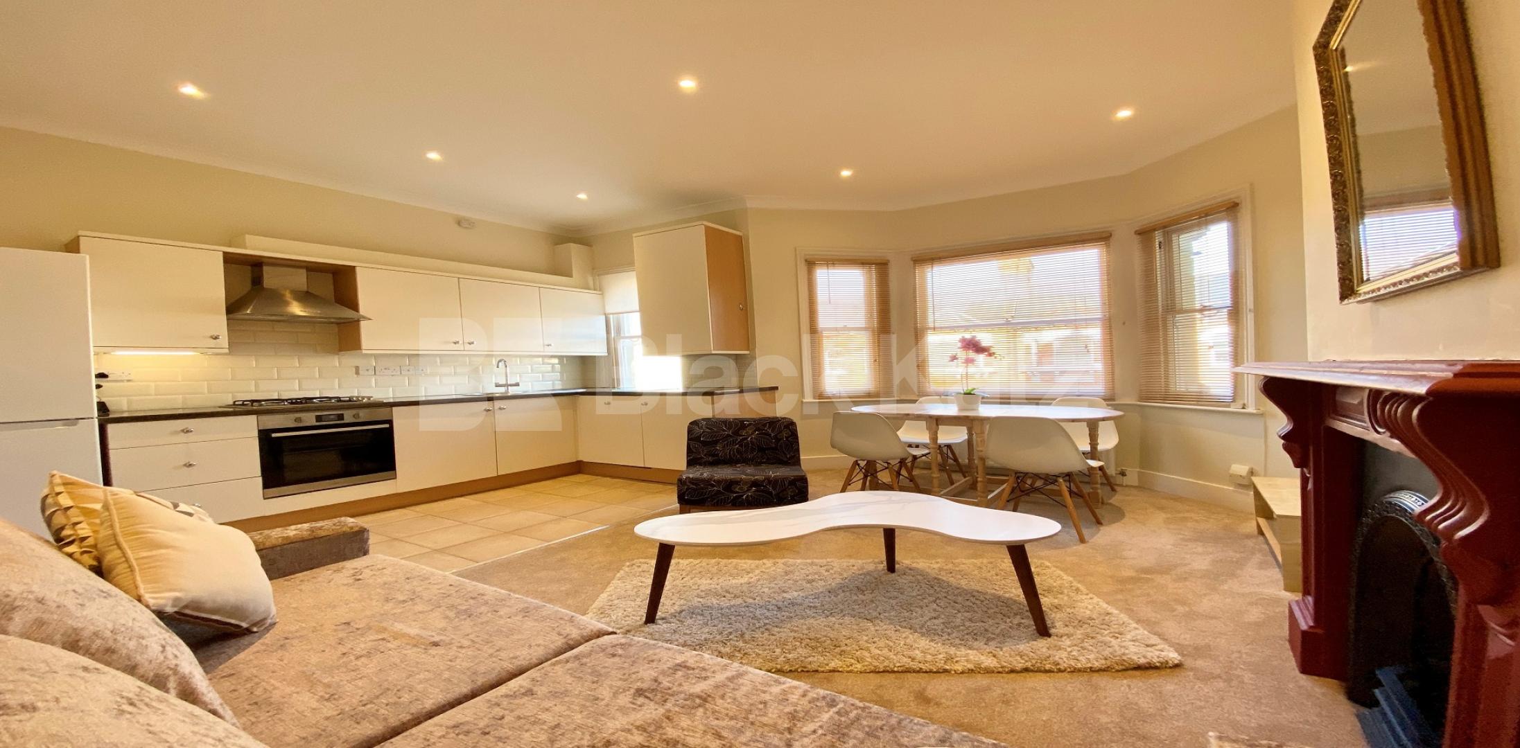 			LET, 2 Bedroom, 2 bath, 1 reception Apartment			 Handforth Road, Oval