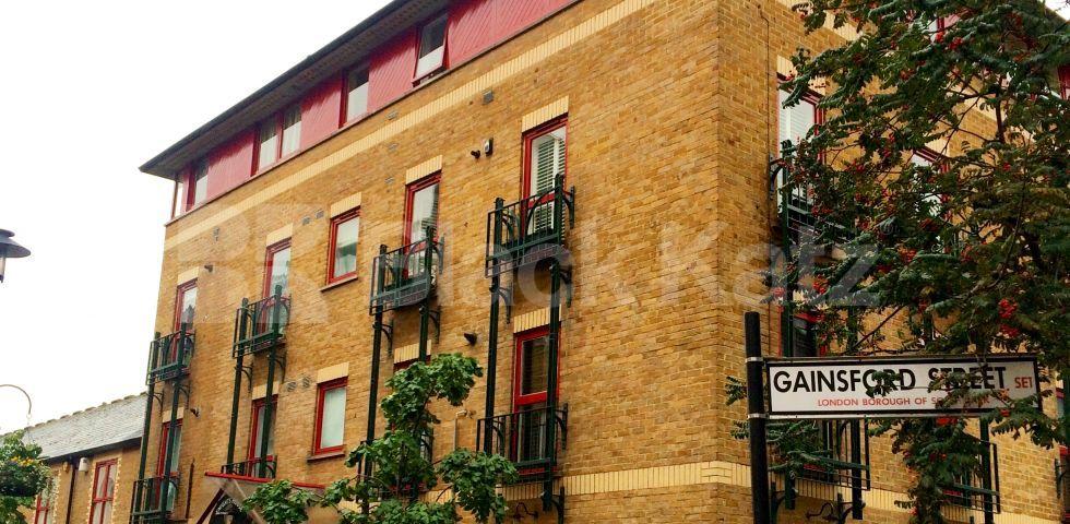 			UNDER OFFER , 1 Bedroom, 1 bath, 1 reception Apartment			 Knights House, Gainsford Street, SE1, Shad Thames