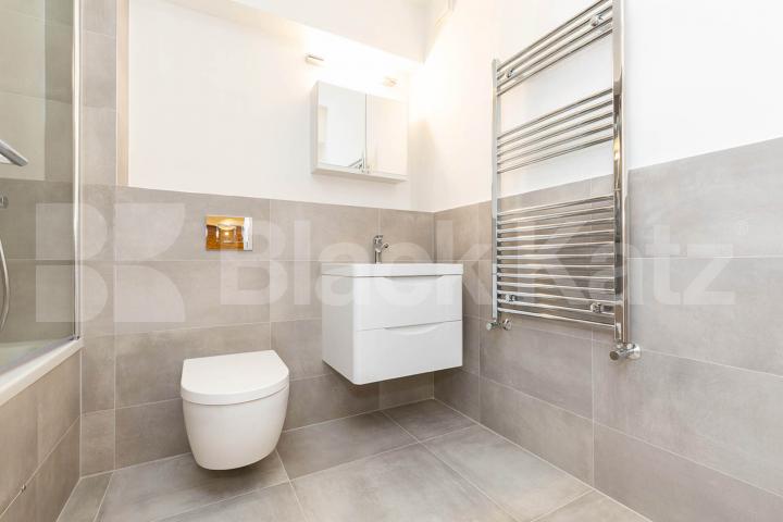 819sqft studio located within a warehouse conversion Springfield House lofts - Tyssen Street, Dalston