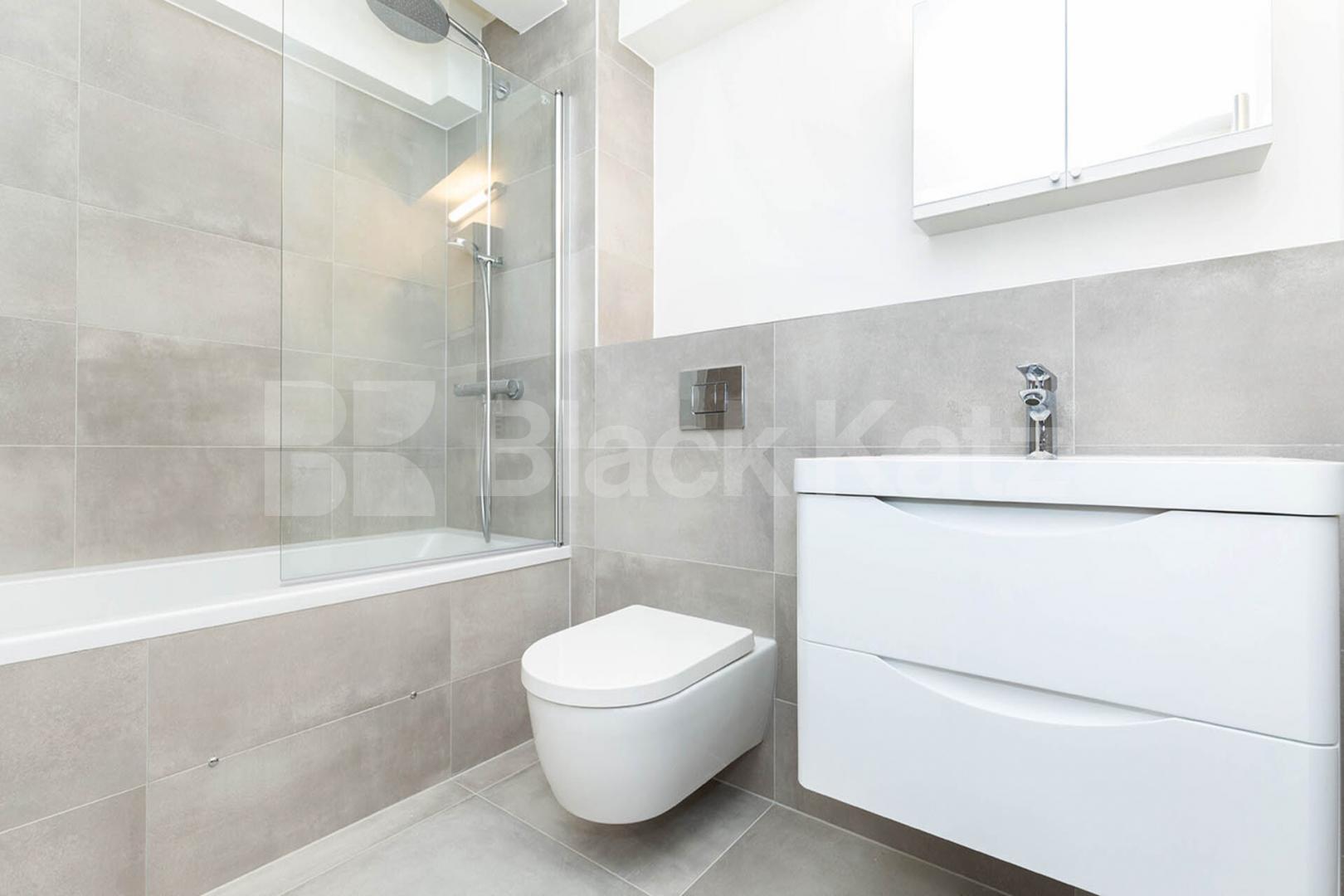 819sqft studio located within a warehouse conversion Springfield House lofts - Tyssen Street, Dalston