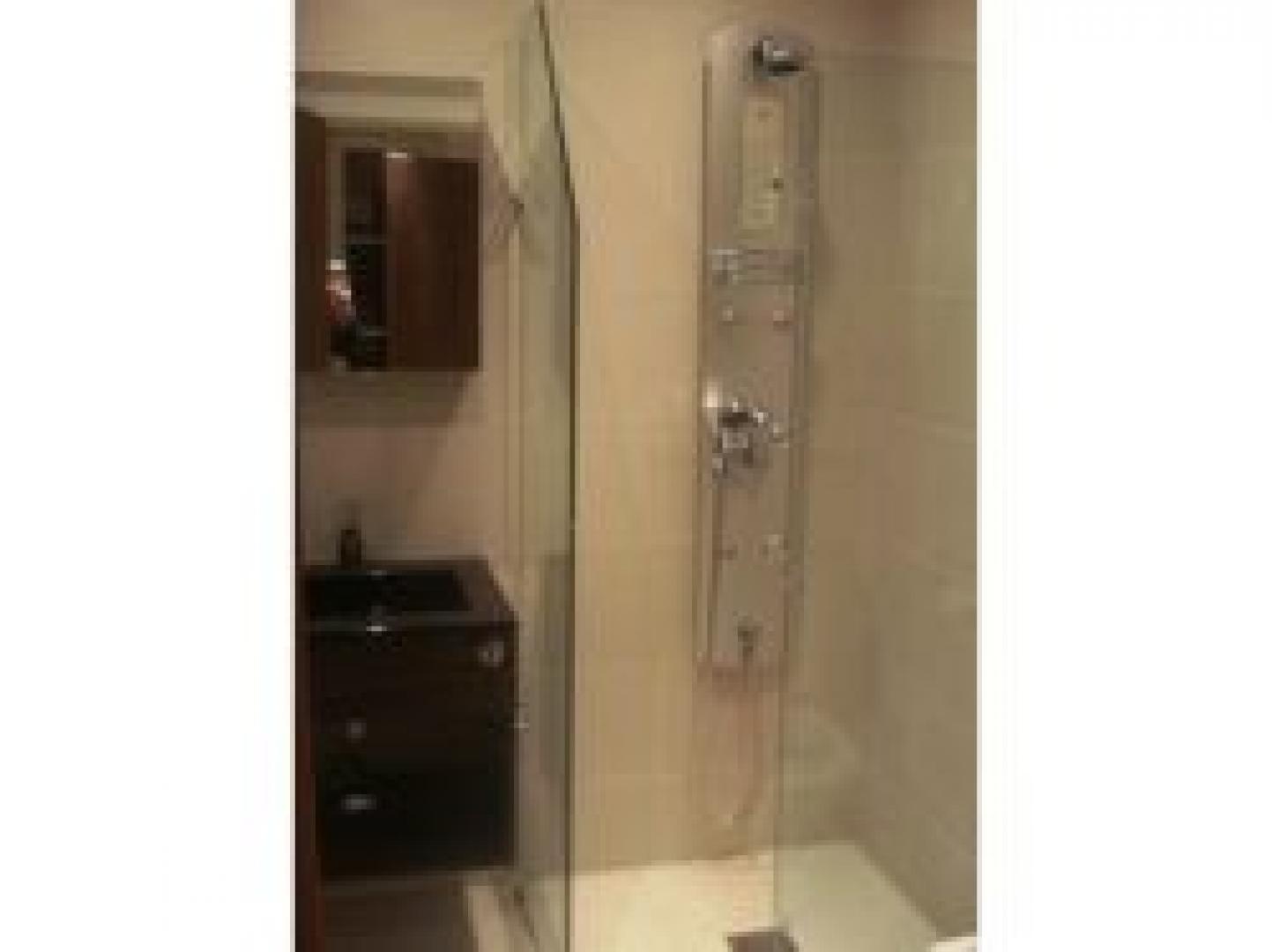 			2 Bedroom, 1 bath, 1 reception Flat			 Fortune Green Road, WEST HAMPSTEAD