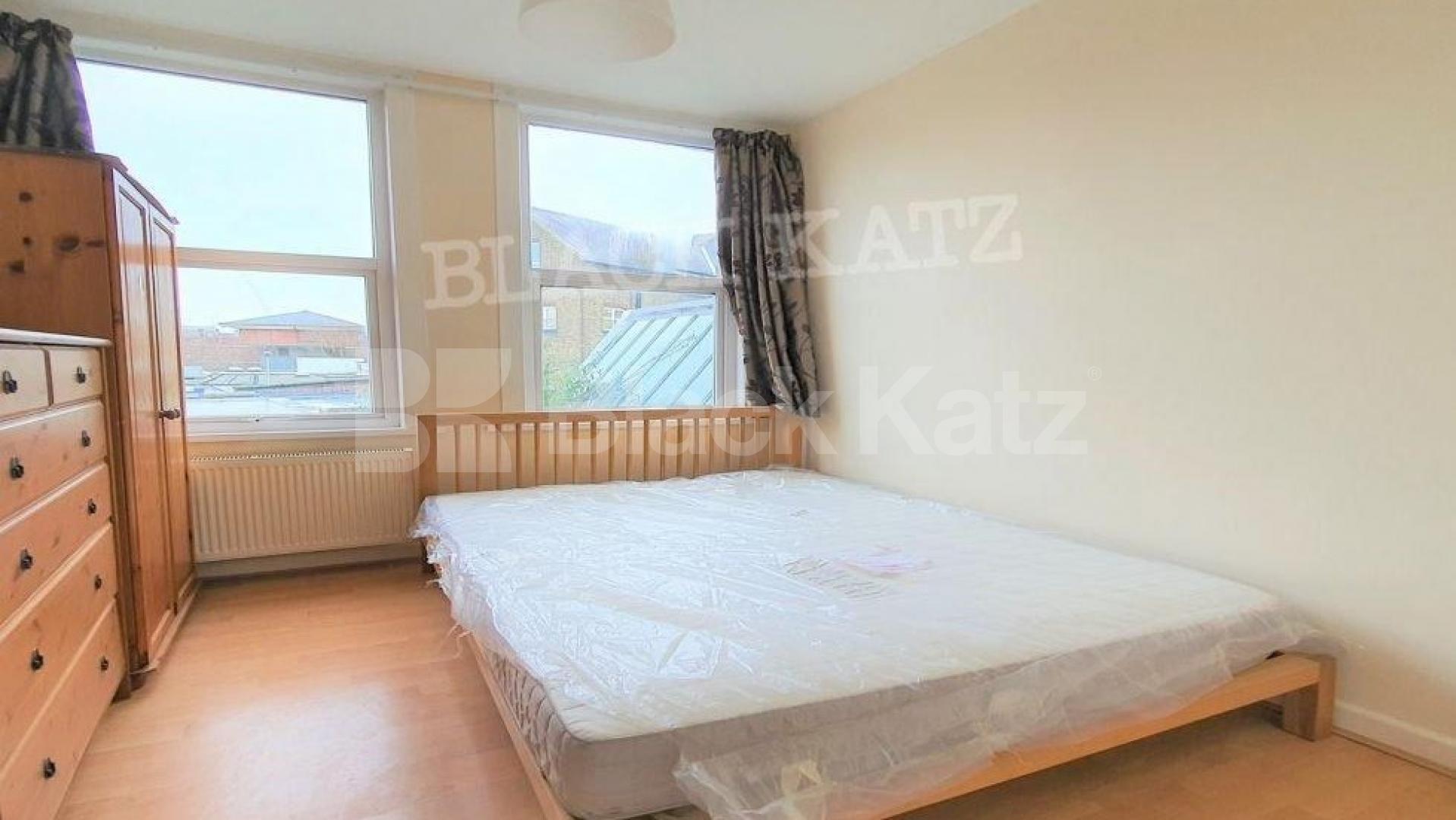 			New Instrction, 1 Bedroom, 1 bath, 1 reception Flat			 Kilburn Lane, QUEENS PARK W10