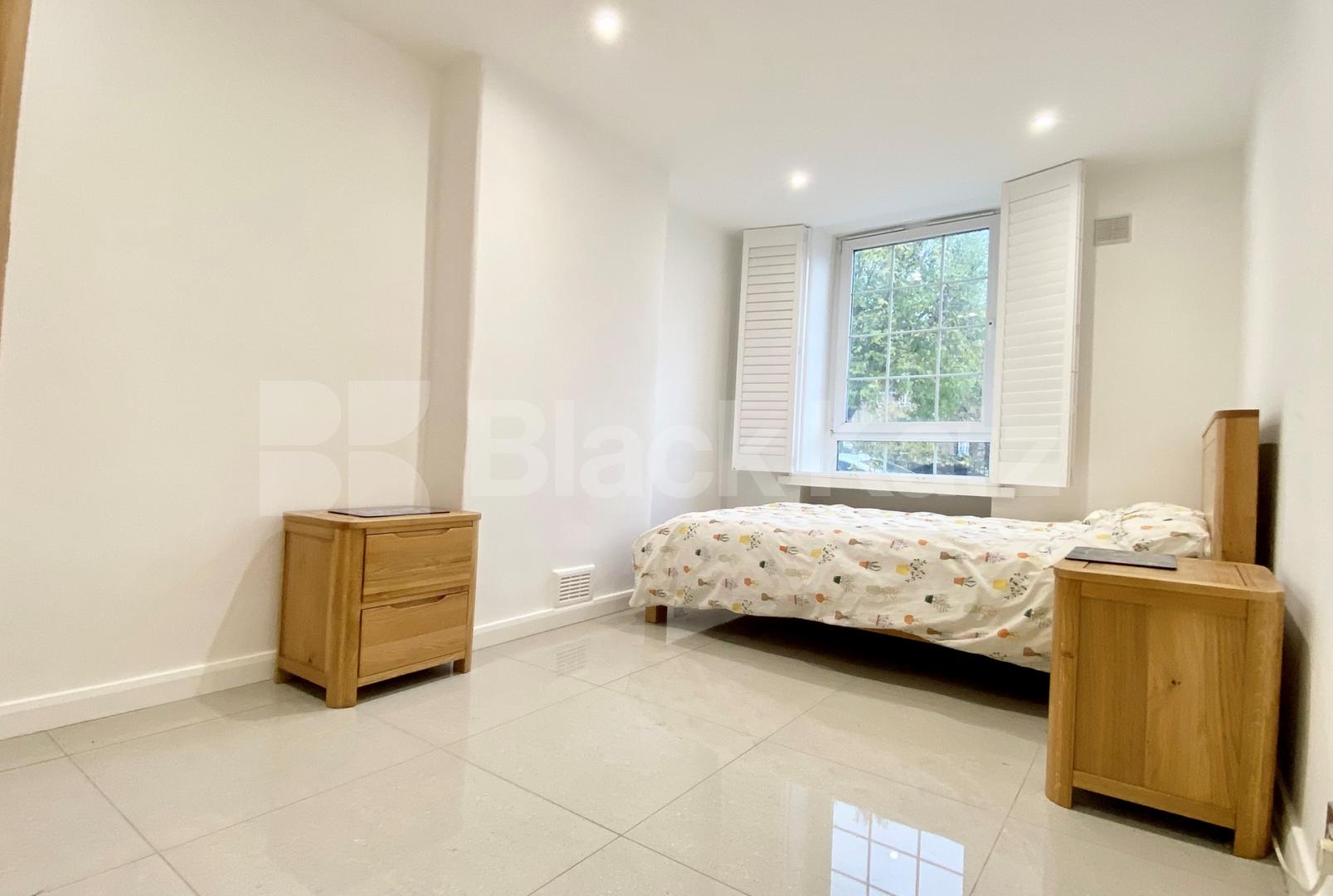 Superbly Located stylish apartment  Tabard Street, London Bridge
