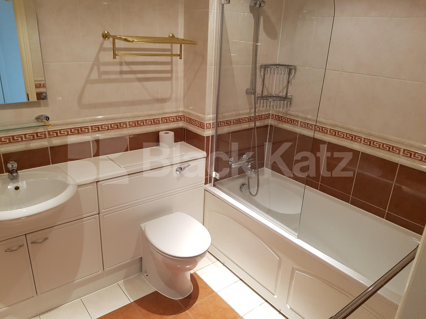 			NEW INSTRUCTION, 1 Bedroom, 1 bath, 1 reception Apartment			 Walpole House 126 Westminster Bridge, Waterloo