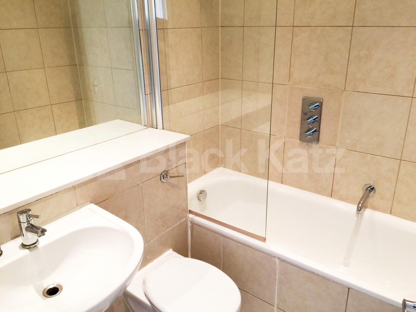 			LET, 3 Bedroom, 1 bath, 1 reception Apartment			 Elsham Road, Shepherds Bush 