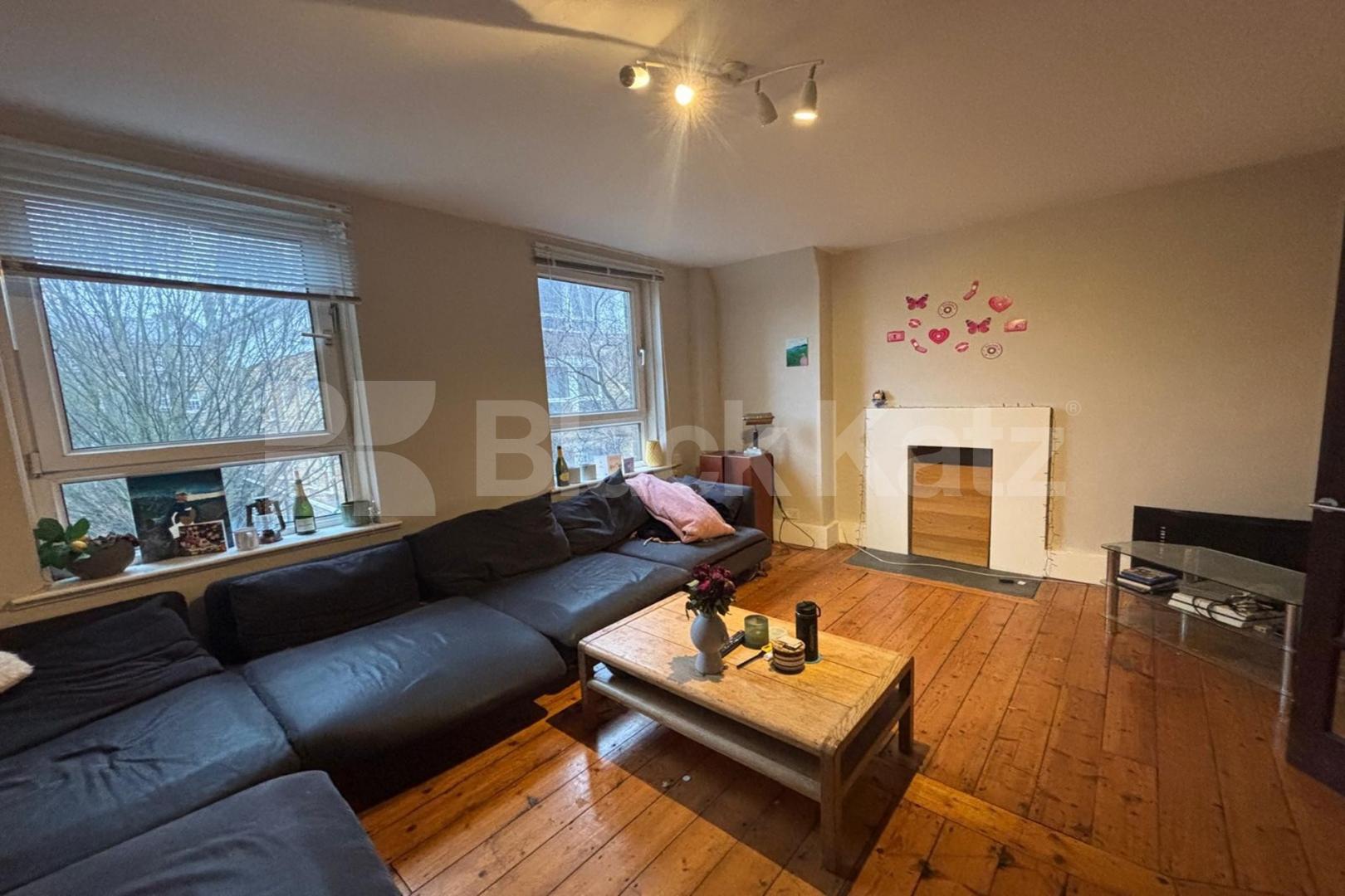 Superbly located & offering over 1034 Sq.Ft. of living & entertaining space  Renton Close, Brixton