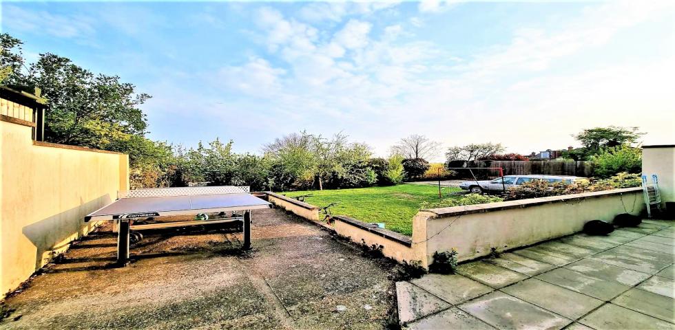 			1 Bedroom, 2 bath, 1 reception Flat			 Dollis Hill Lane, DOLLIS HILL