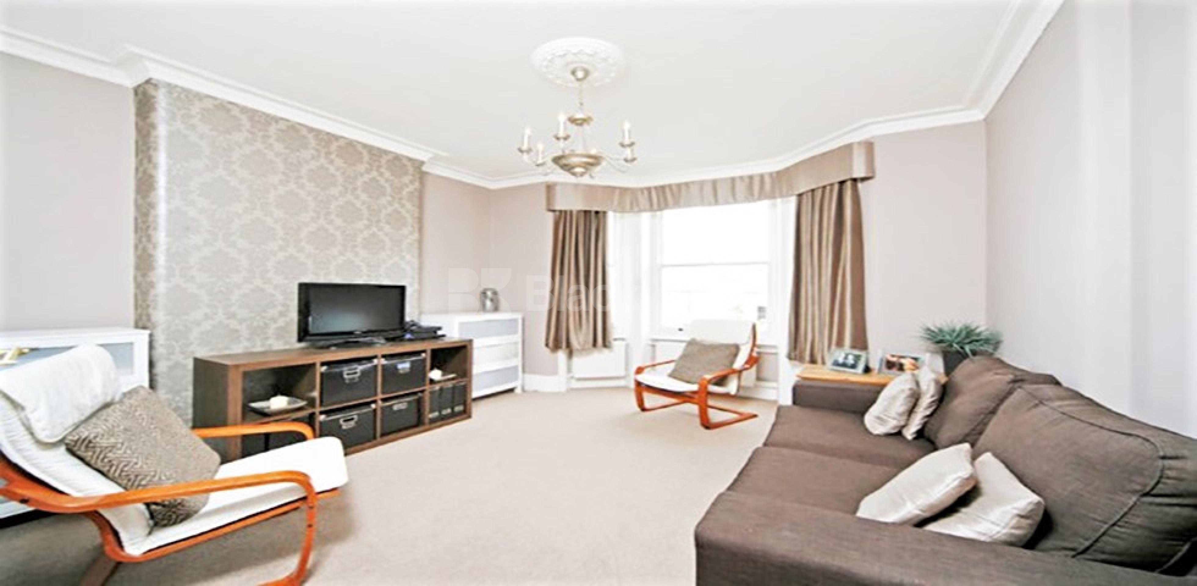 			1 Bedroom, 1 bath, 1 reception Flat			 Fulham Park Gardens, FULHAM  SW6
