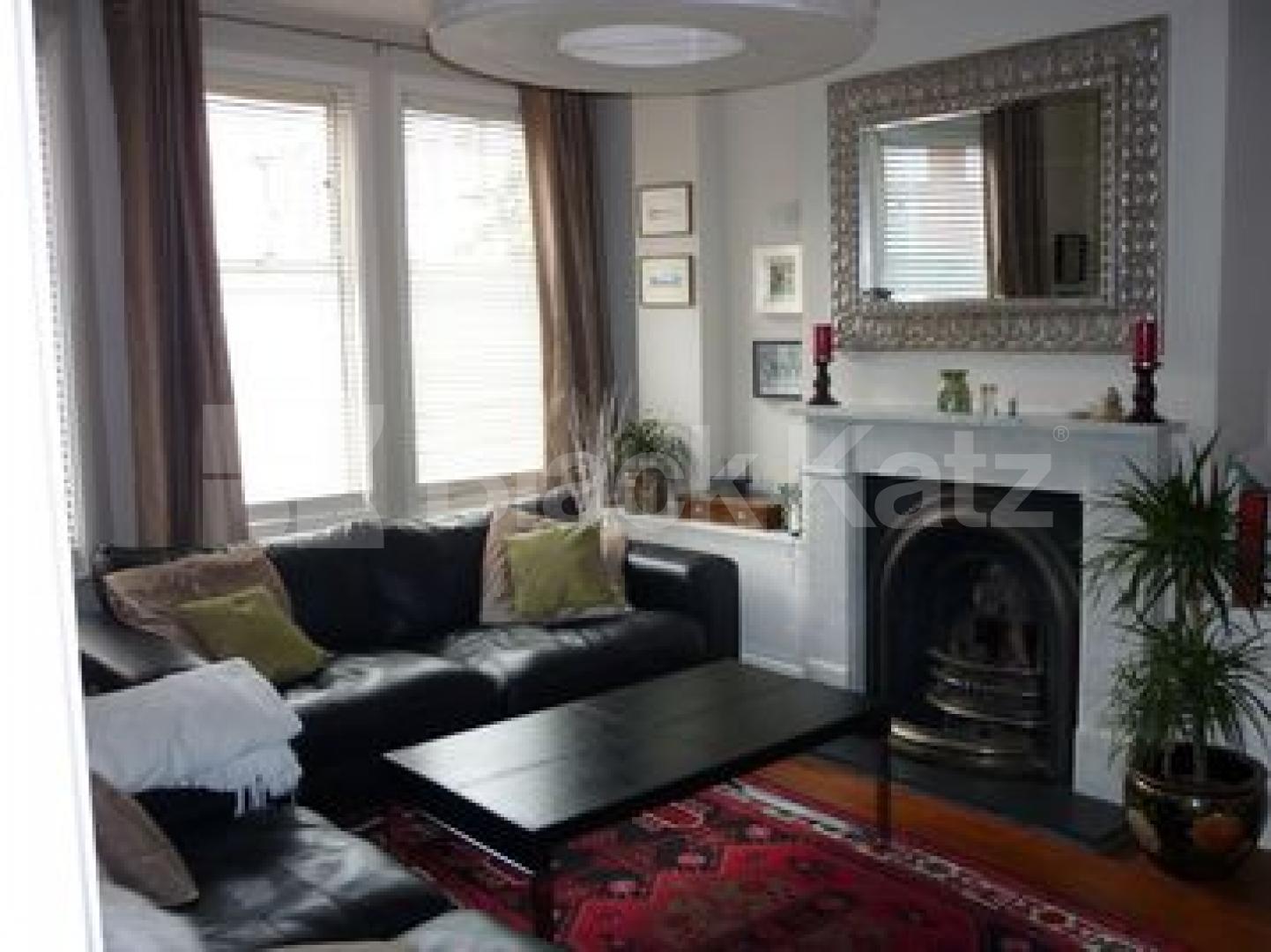 			2 Bedroom, 1 bath, 1 reception Ground Floor Flat			 Rathcoole Gardens, Crouch End