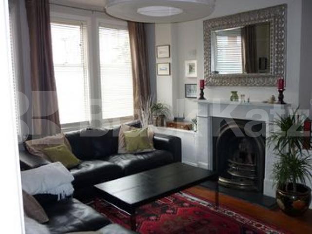 			2 Bedroom, 1 bath, 1 reception Ground Floor Flat			 Rathcoole Gardens, Crouch End