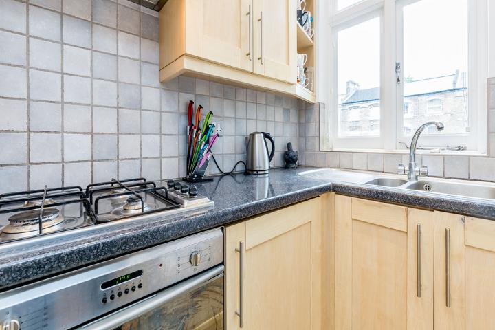 Located in the heart of Tufnell Park located walking distance to local amenities Tufnell Park Road, Tufnell Park 