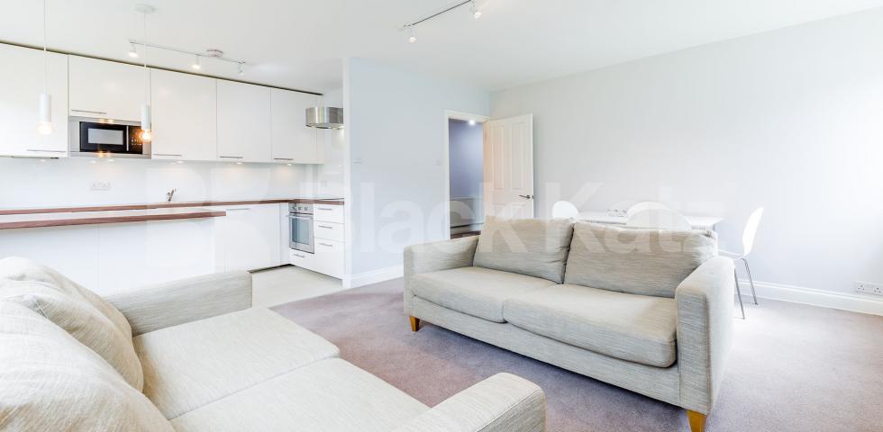 			NEW, 2 Bedroom, 1 bath, 1 reception Flat			 Mount View Road, FINSBURY PARK-STROUD GREEN