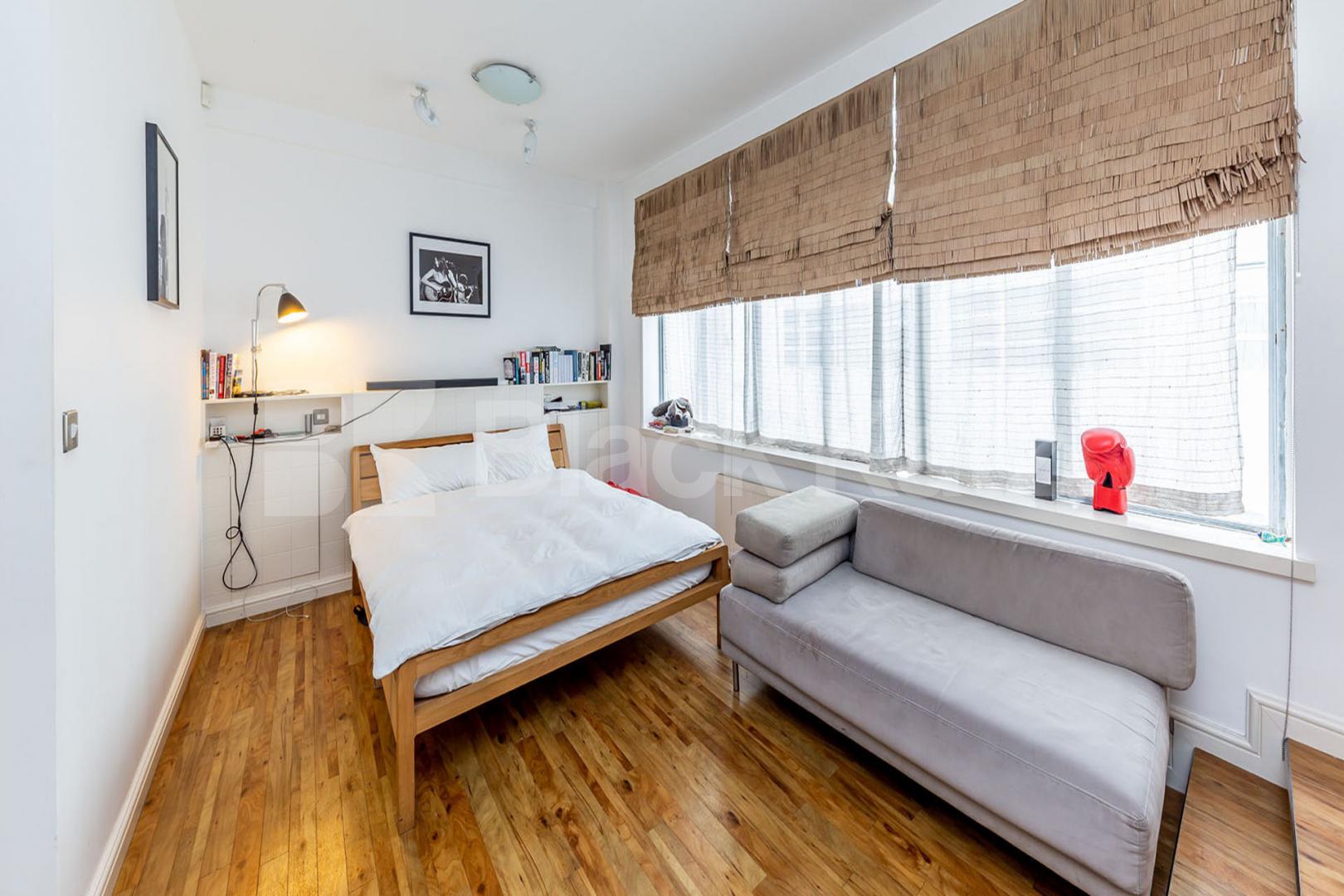  Iconic Paramount warehouse conversion located a few minutes to Farringdon  St John Street, Clerkenwell - Farringdon - Barbican 