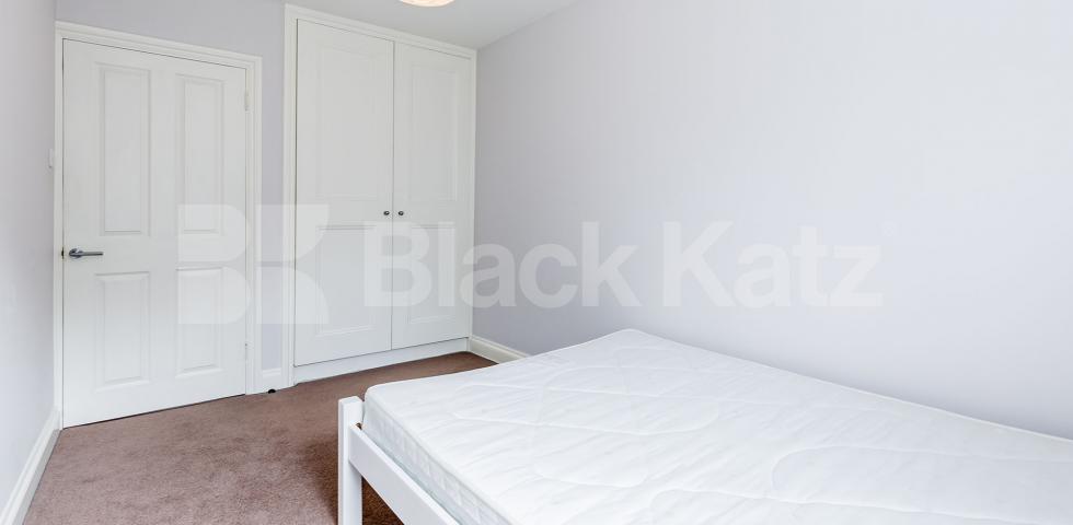 			NEW, 2 Bedroom, 1 bath, 1 reception Flat			 Mount View Road, FINSBURY PARK-STROUD GREEN