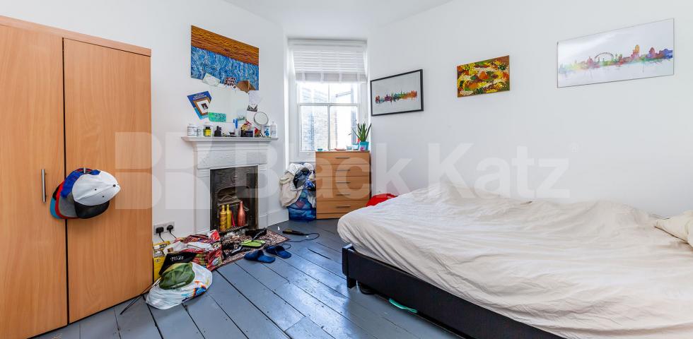 			Spectacular Top Floor Property !!!, 3 Bedroom, 1 bath, 1 reception Flat			 Linden Mansions, Hornsey Lane, Highgate/Archway