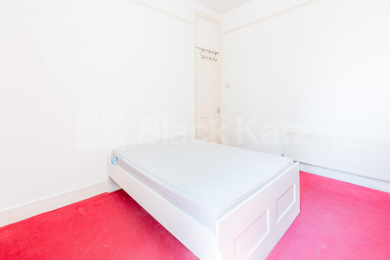 Located within a period conversion situated on the raised ground floor Cathcart Hill, Dartmouth Park