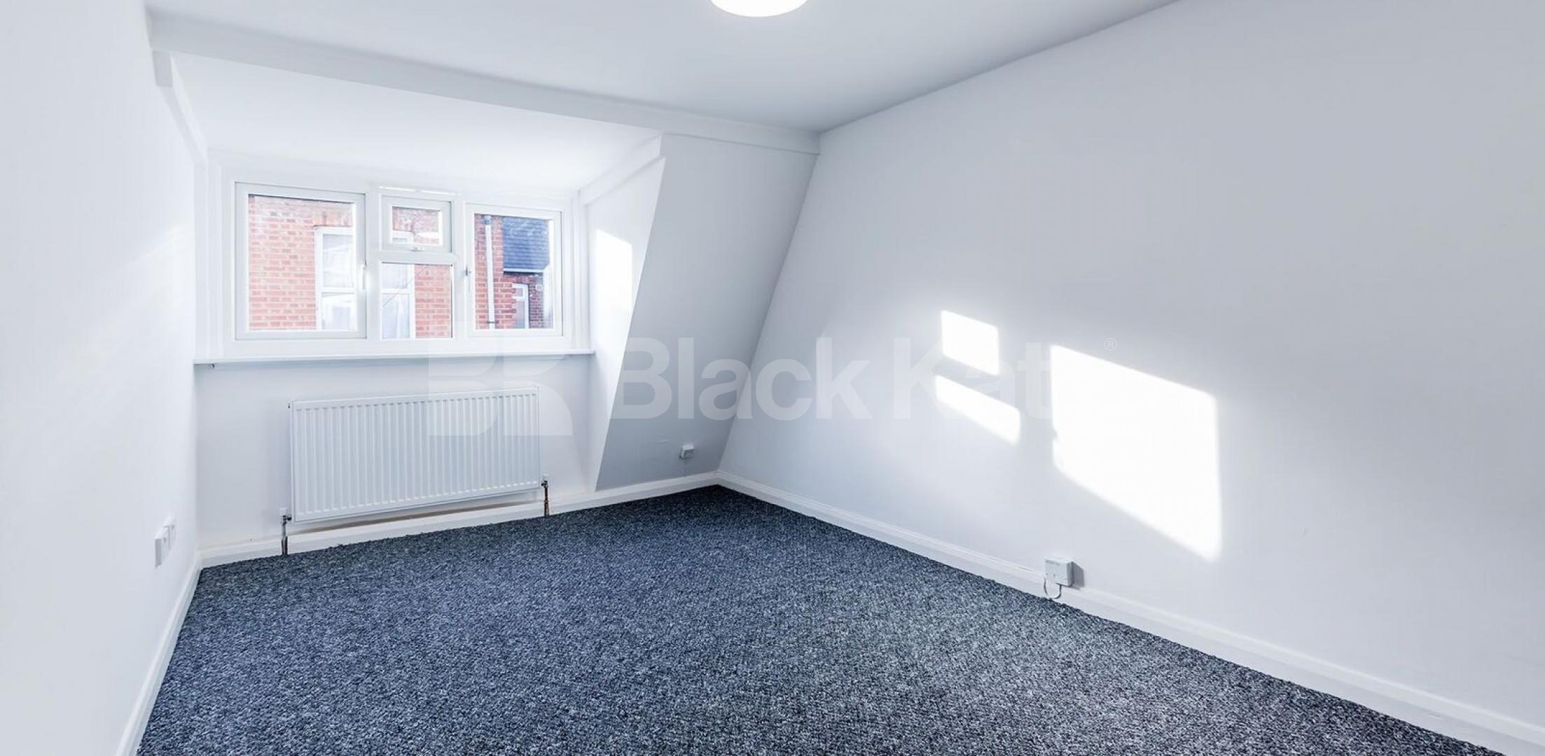 			Amazing newly refurbished1 Bed !, 1 Bedroom, 1 bath, 1 reception Flat			 Fairfax mews , Turnpike lane 