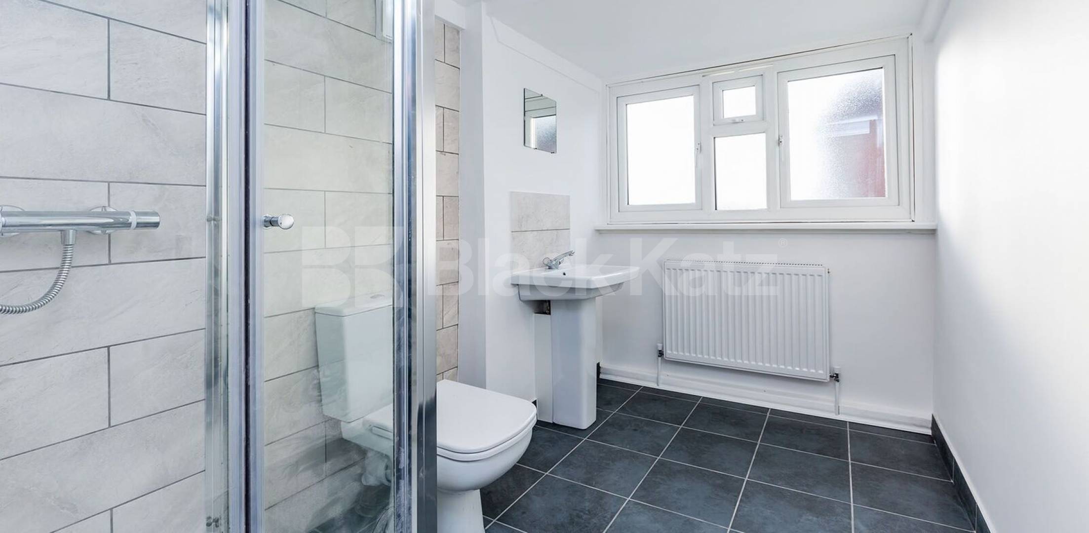 			Amazing newly refurbished1 Bed !, 1 Bedroom, 1 bath, 1 reception Flat			 Fairfax mews , Turnpike lane 