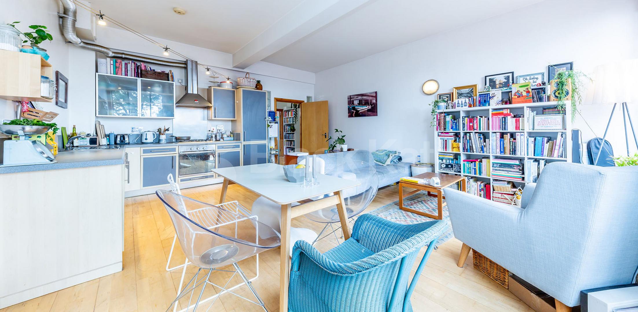 			2 BED WAREHOUSE CONVERTION, 2 Bedroom, 1 bath, 1 reception Apartment			 Dove Road, CANONBURY-ISLINGTON