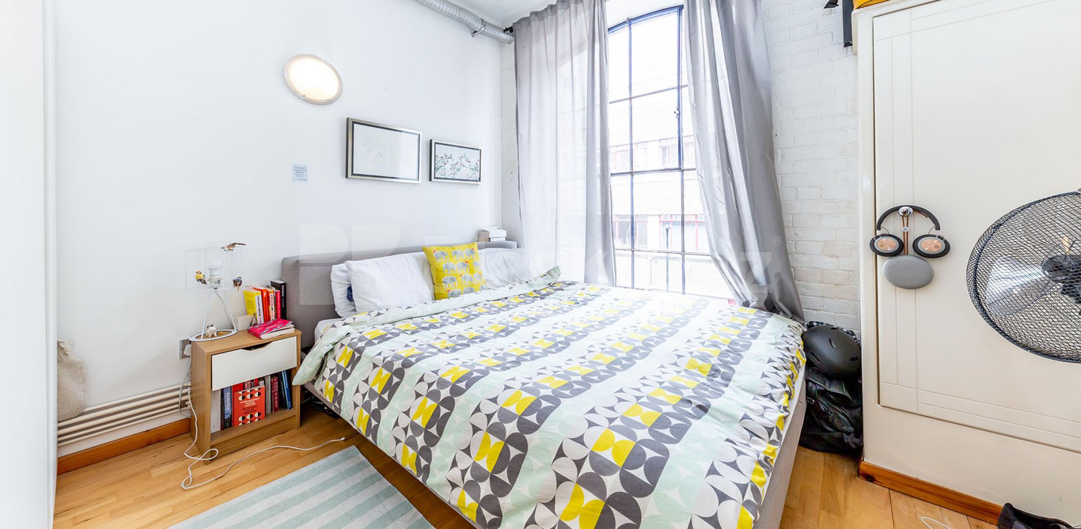 			2 BED WAREHOUSE CONVERTION, 2 Bedroom, 1 bath, 1 reception Apartment			 Dove Road, CANONBURY-ISLINGTON