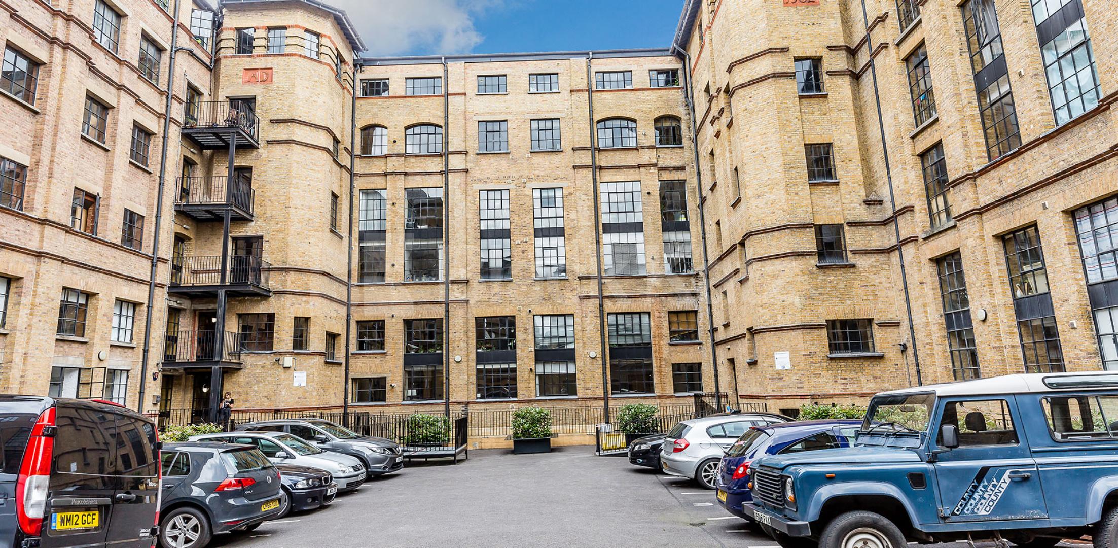 			STUNNING 2 BEDROOM WAREHOUSE APARTMENT, 2 Bedroom, 1 bath, 1 reception Flat			 SPRINFIELD HOUSE LOFTS-TYSSEN STREET, DALSTON-HAGGERSTON-SHOREDITCH