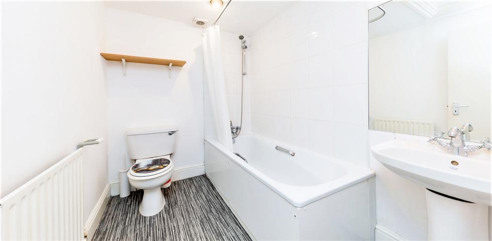 			2 Bedroom, 1 bath, 1 reception Apartment			 Shirland Road, MAIDA VALE