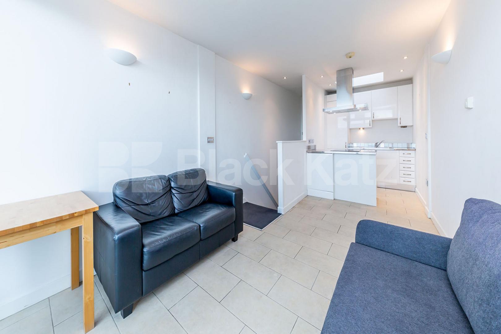 A beautiful Split level 1 bedroom with terrace in the heart of Angel Godson Street, Angel