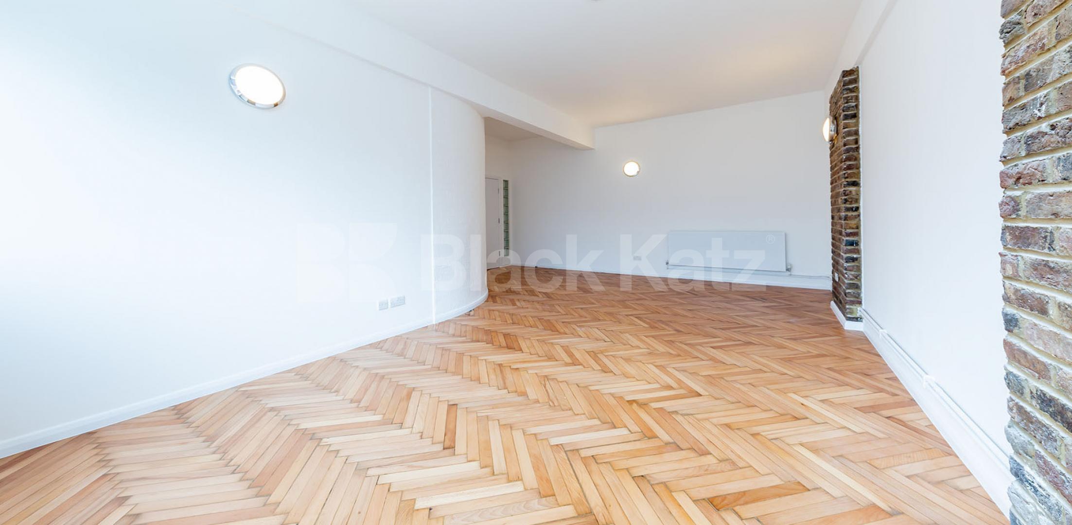 			NEWLY REFURBISHED SPACIOUS THREE BEDROOM , 3 Bedroom, 1 bath, 1 reception Flat			 GROVE HOUSE-TUDOR ROAD, HACKNEY-BETHNAL GREEN-LONDON FIELDS