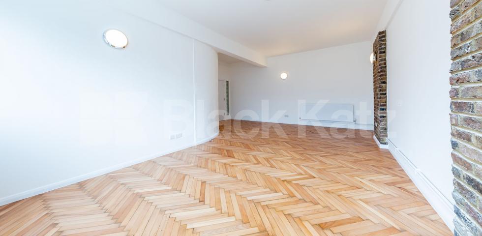 			NEWLY REFURBISHED SPACIOUS THREE BEDROOM , 3 Bedroom, 1 bath, 1 reception Flat			 GROVE HOUSE-TUDOR ROAD, HACKNEY-BETHNAL GREEN-LONDON FIELDS