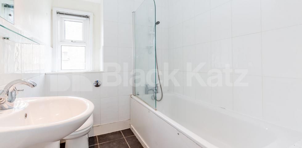 			2 Bedroom, 1 bath, 1 reception Flat			 South View Road, Crouch End/Alexandra Palace