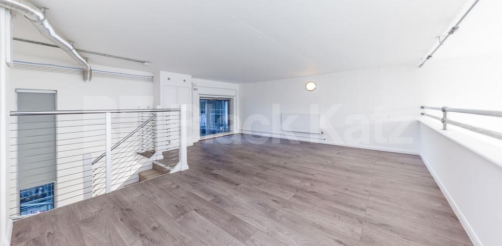 			STUNNING LIVE/WORK WAREHOUSE APARTMENT, 2 Bedroom, 1 bath, 1 reception Flat			 ABILITY PLAZA-KINGSLAND ROAD, DALSTON/HAGGERSTON