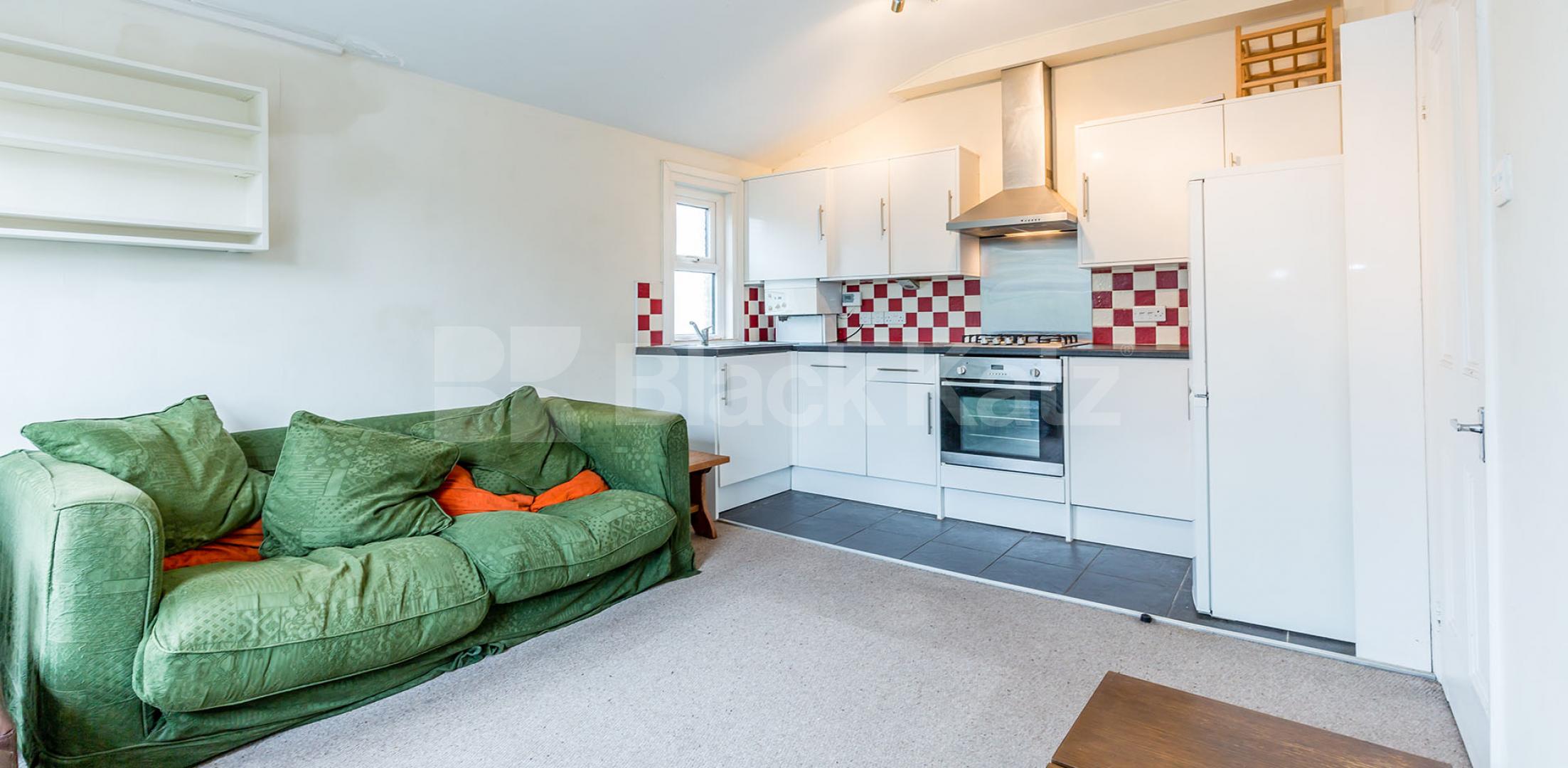 			2 Bedroom, 1 bath, 1 reception Flat			 South View Road, Crouch End/Alexandra Palace