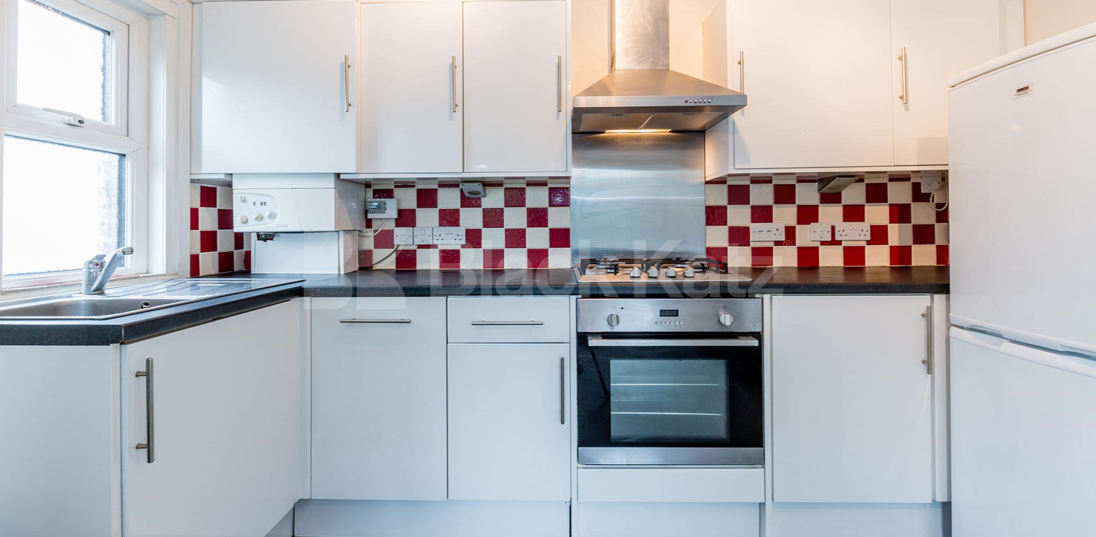 			2 Bedroom, 1 bath, 1 reception Flat			 South View Road, Crouch End/Alexandra Palace