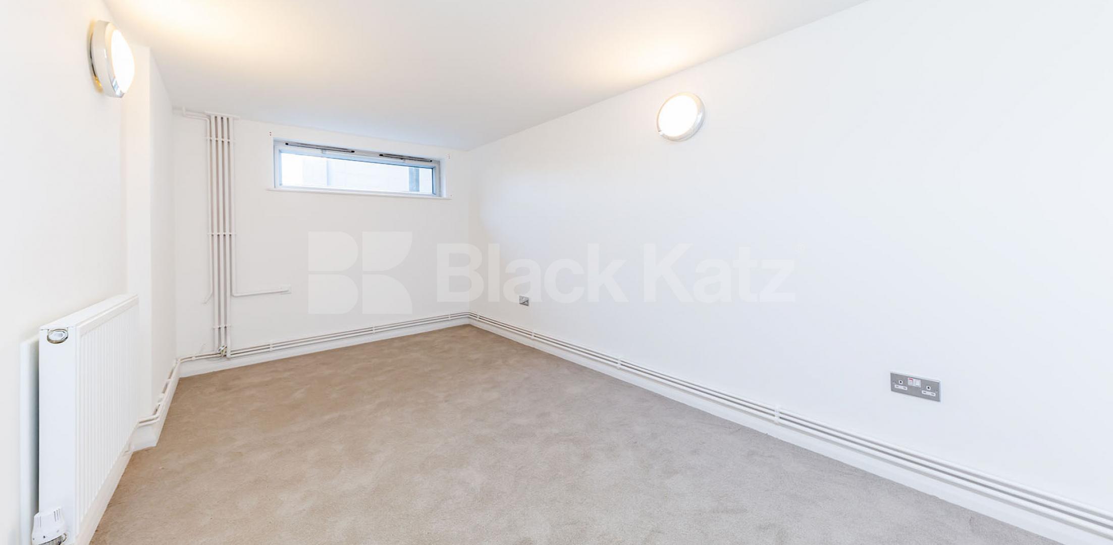 			STUNNING LIVE/WORK WAREHOUSE APARTMENT, 2 Bedroom, 1 bath, 1 reception Flat			 ABILITY PLAZA-KINGSLAND ROAD, DALSTON/HAGGERSTON