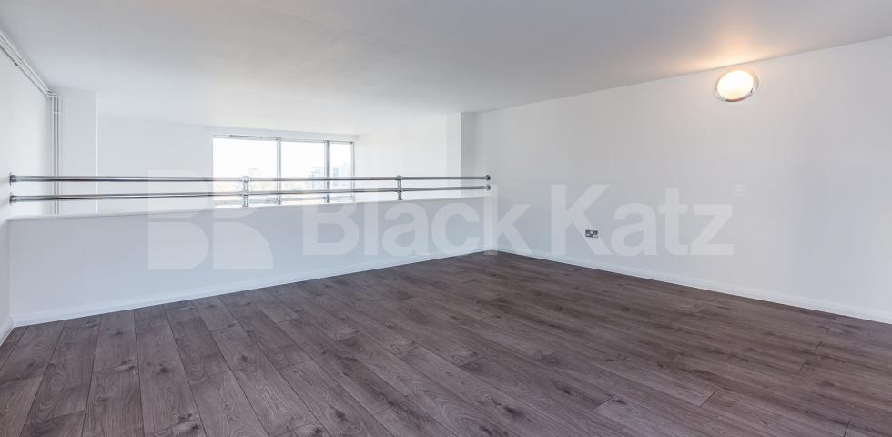 			STUNNING LIVE WORK APARTMENT, 1 Bedroom, 1 bath, 1 reception Flat			 ABILITY PLAZA-KINGSLAND ROAD, DALSTON/HAGGERSTON
