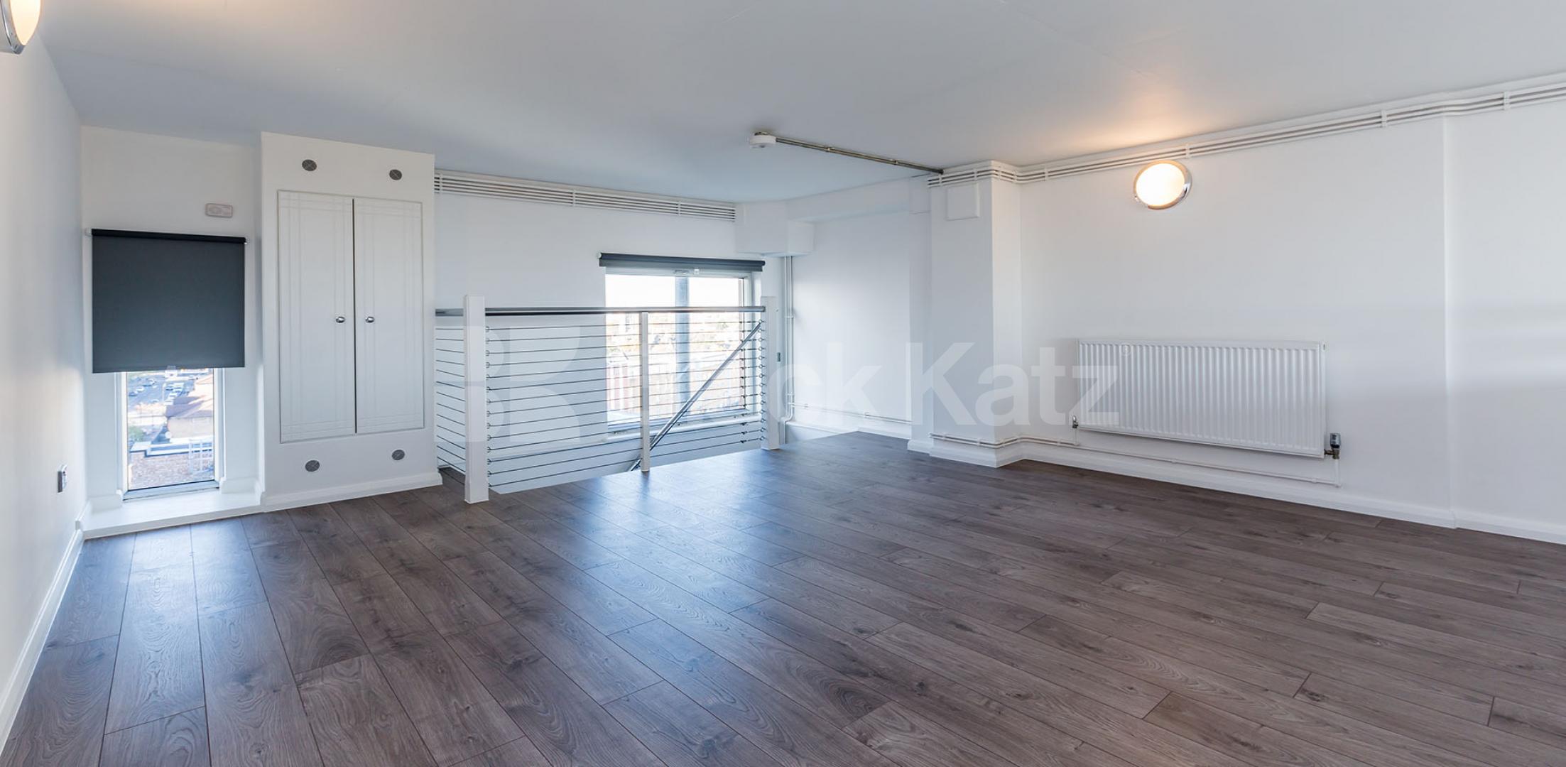 			STUNNING LIVE WORK APARTMENT, 1 Bedroom, 1 bath, 1 reception Flat			 ABILITY PLAZA-KINGSLAND ROAD, DALSTON/HAGGERSTON