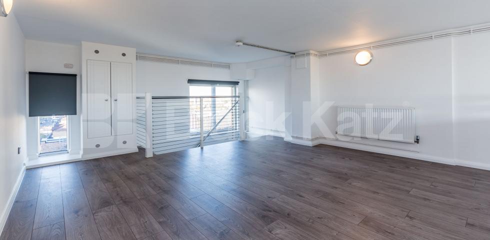 			STUNNING LIVE WORK APARTMENT, 1 Bedroom, 1 bath, 1 reception Flat			 ABILITY PLAZA-KINGSLAND ROAD, DALSTON/HAGGERSTON