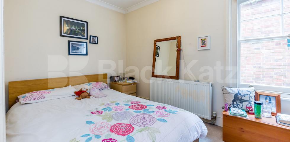 			New Instruction!, 2 Bedroom, 1 bath, 1 reception Ground Floor Flat			 Inderwick Road, Crouch End