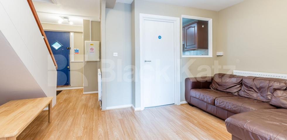 			NEW, 5 Bedroom, 1 bath, 1 reception Flat			 Pauntley Street, ARCHWAY 