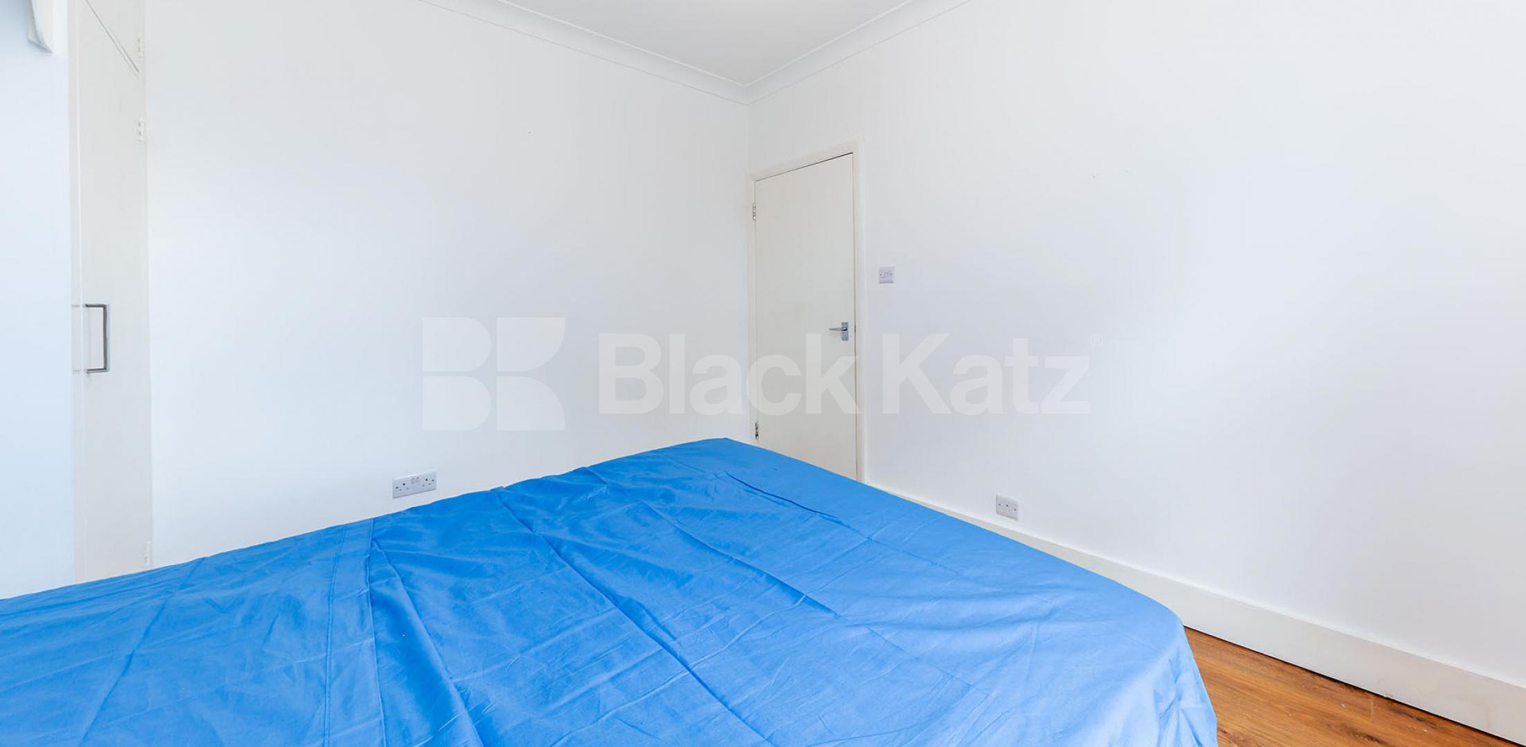 			New Instruction!, 1 Bedroom, 1 bath, 1 reception Flat			 Nursery Road , Southgate