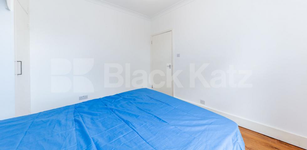 			New Instruction!, 1 Bedroom, 1 bath, 1 reception Flat			 Nursery Road , Southgate