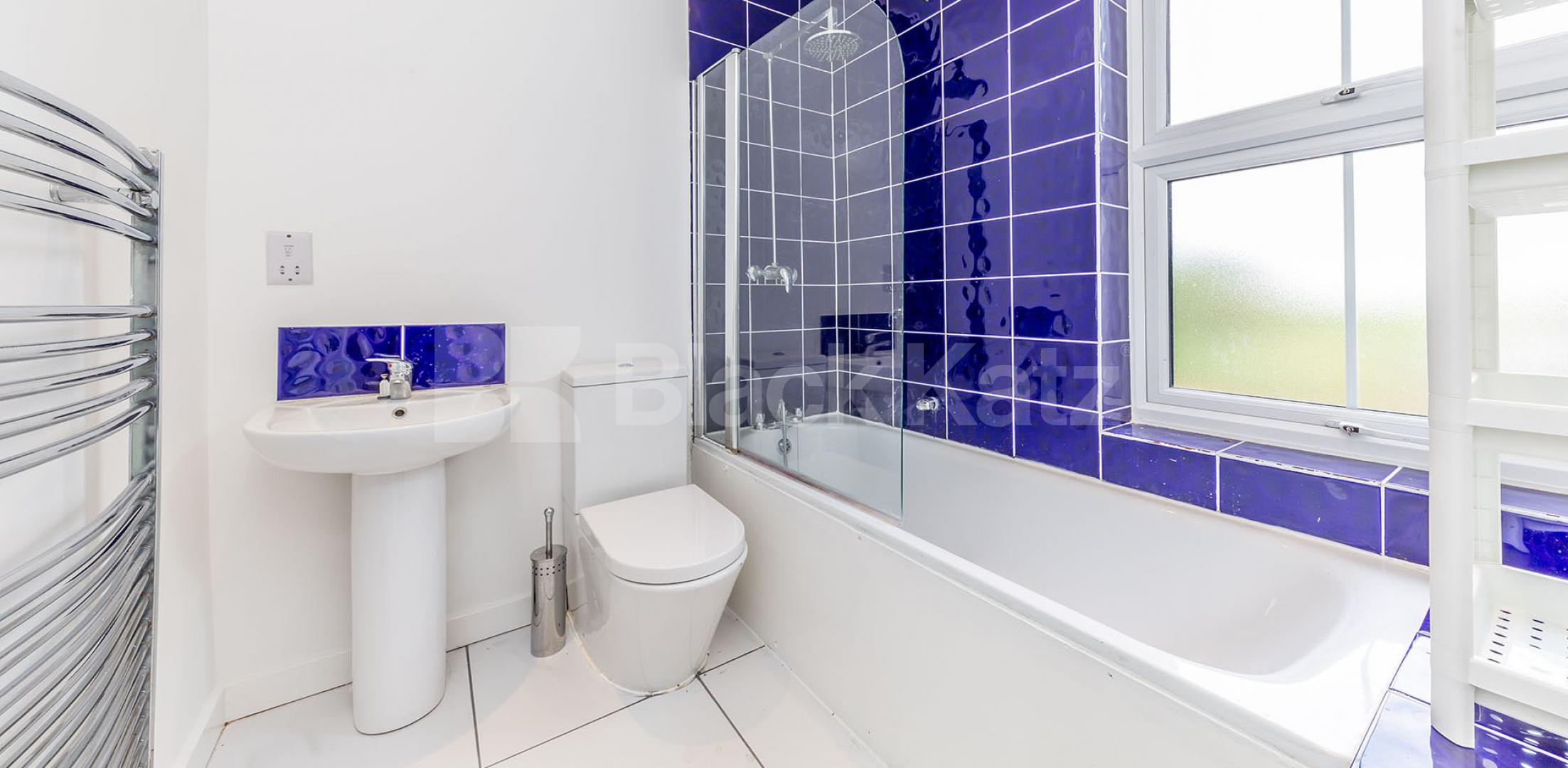 			New Instruction!, 1 Bedroom, 1 bath, 1 reception Flat			 Nursery Road , Southgate